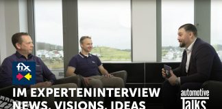 Das Bild zeigt ein Interview mit zwei Fix Auto-Experten im Rahmen der Reihe automotive Talks. Thema: Aktuelle News, Visionen und Ideen aus der Automobilbranche.