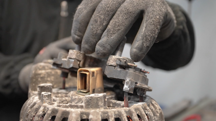 01_SEG_Automotive_Reman_Disassembly_1